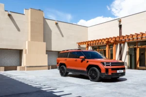 2025 Hyundai Santa Fe Review: Prices, Specs, and Photos