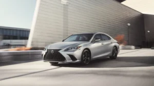 2025 Lexus ES Review: Prices, Specs, and Photos