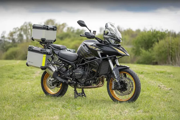 QJMotor SRT 900 Adventure Bikes